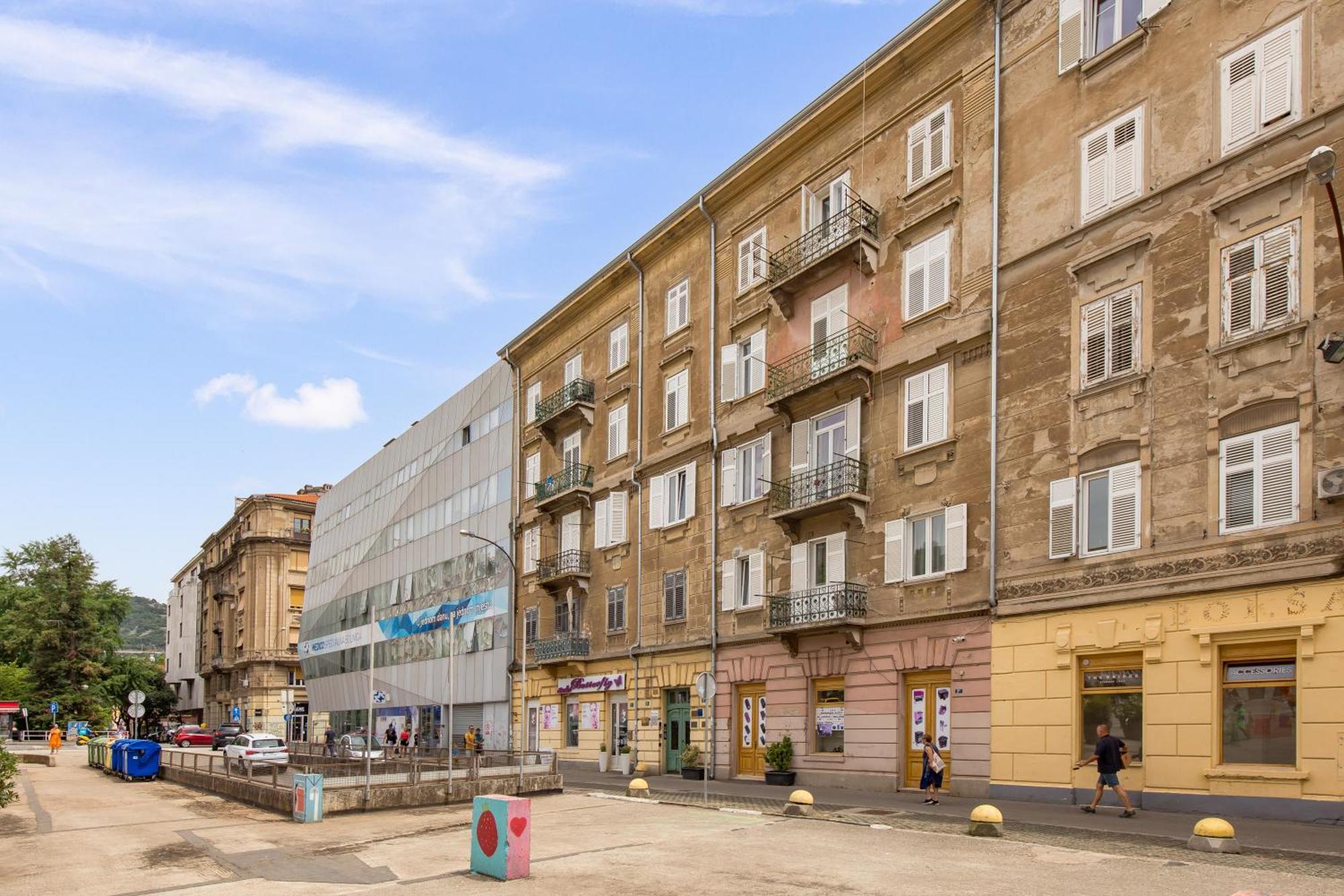 Sunshine Lägenhet Rijeka Exteriör bild