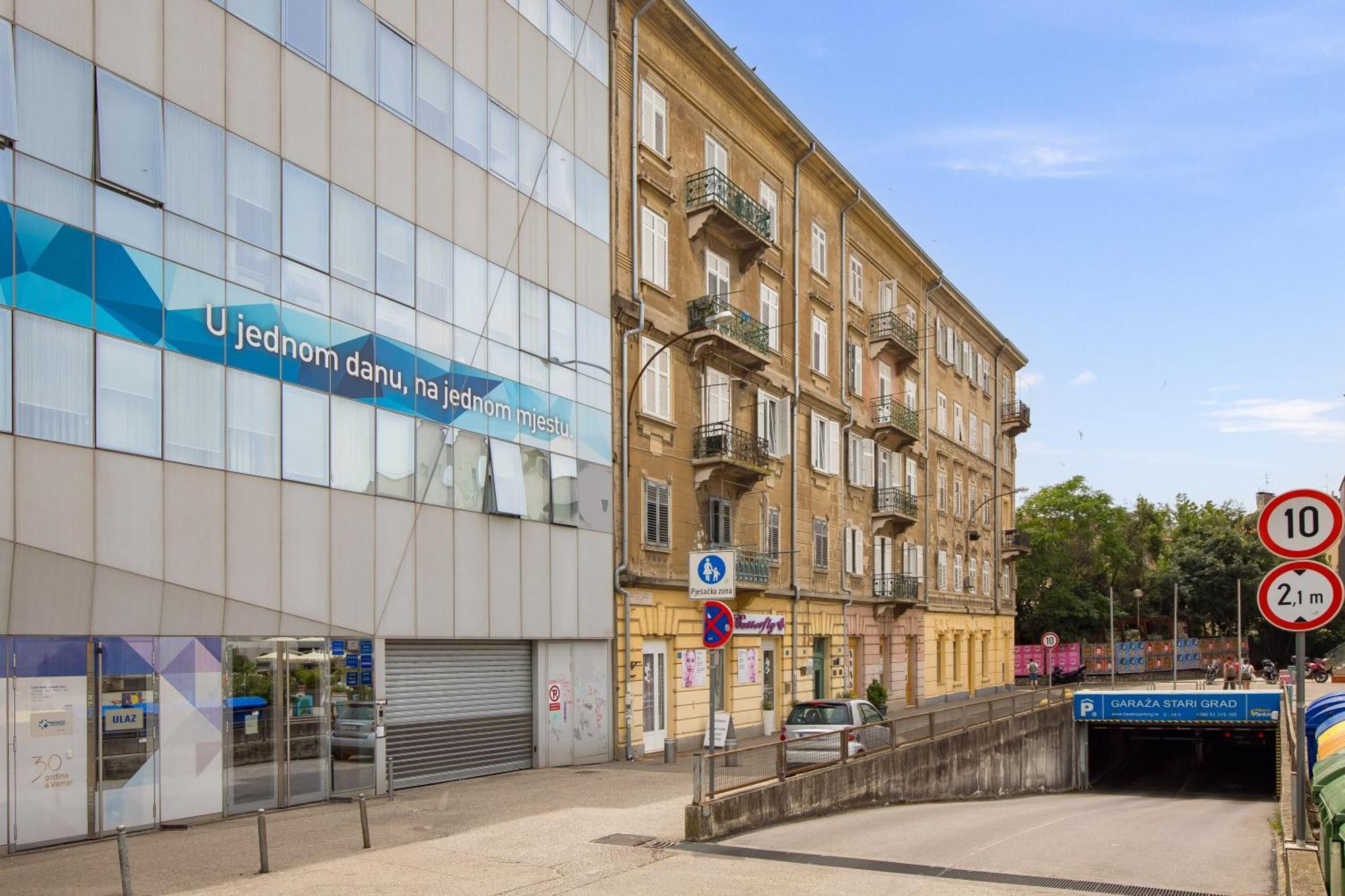 Sunshine Lägenhet Rijeka Exteriör bild